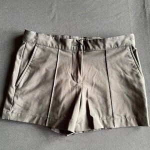 Slazenger Never Worn Golf Shorts for Girls Size M w/Elastic tightener